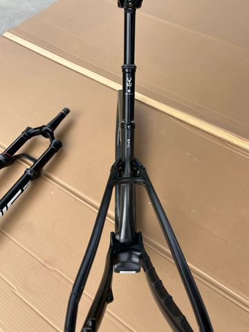 Tweedehands Specialized S-Works Epic 8 2024 Frameset 2024 Mountainbike — afbeelding 14 van 17