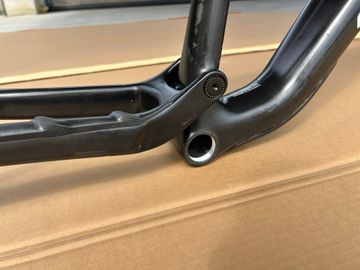 Used Specialized S-Works Epic 8 2024 Frameset 2024 Mountainbike, Black, 29 — image 2 of 11