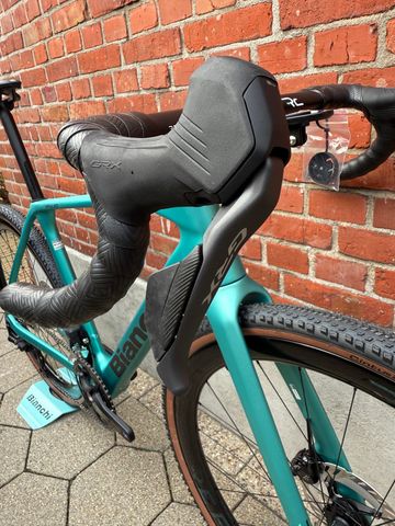 Used Bianchi Impulso Shimano GRX Di2 2026 Road & Gravel, Green — image 5 of 14