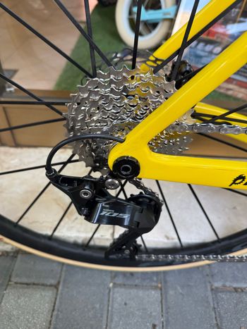 Used Dedacciai Vertigine Shimano 105 2025 Road & Gravel, Black — image 4 of 6