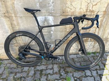 Brugt Canyon Grizl CF SLX 8 Di2 2024 2024 Road & Gravel