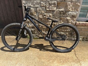 Used Canyon STCHD 360 2024 2024 Mountainbike, Black, 26 — image 2 of 13
