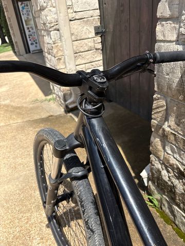 Used Canyon STCHD 360 2024 2024 Mountainbike, Black, 26 — image 10 of 13