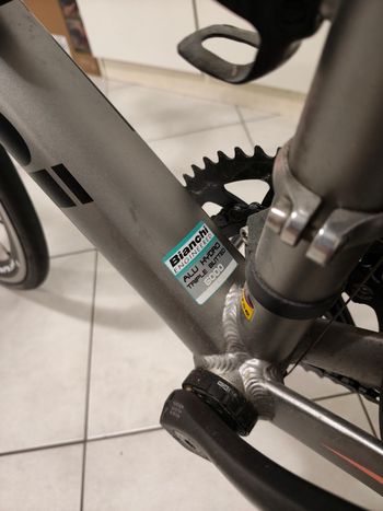 Bianchi Impulso Shimano 105 2017 Road & Gravel usato, Grigio chiaro — immagine 7 di 15