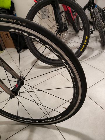 Bianchi Impulso Shimano 105 2017 Road & Gravel de segunda mano, Gris claro — imagen 14 de 15