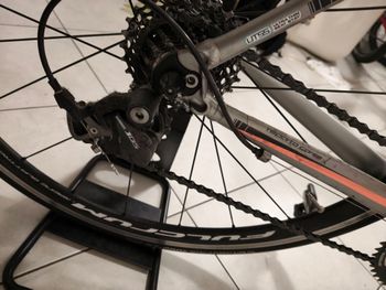 Bianchi Impulso Shimano 105 2017 Road & Gravel usato, Grigio chiaro — immagine 11 di 15