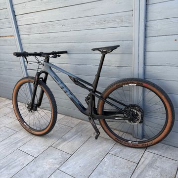 Used BMC Fourstroke TWO 2024 2024 Mountainbike, Light Gray — image 15 of 15