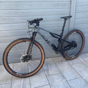 Used BMC Fourstroke TWO 2024 2024 Mountainbike, Light Gray — image 7 of 15