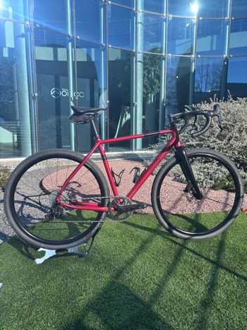 Použité Officine Mattio Santiago AL 2021 Road & Gravel