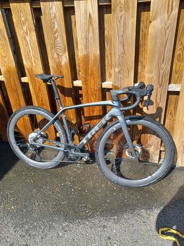 Brugt Trek Émonda SL 7 2023 2023 Road & Gravel — billede 1 af 3