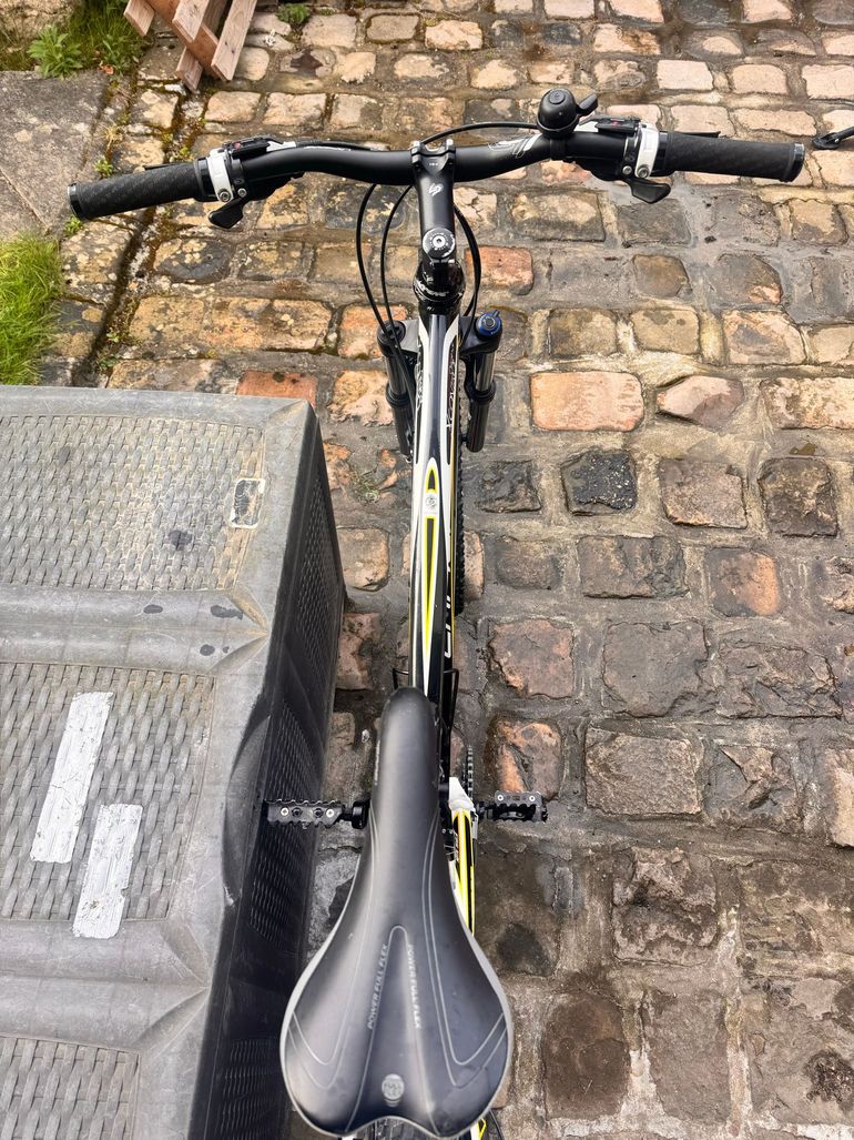 Używany Lapierre X-control Shimano Deore XT 2012 Mountainbike — zdjęcie 6 z 10