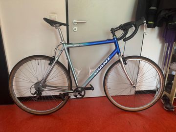 Used Giant X2000 1992 Road & Gravel, Blue — image 1 of 4
