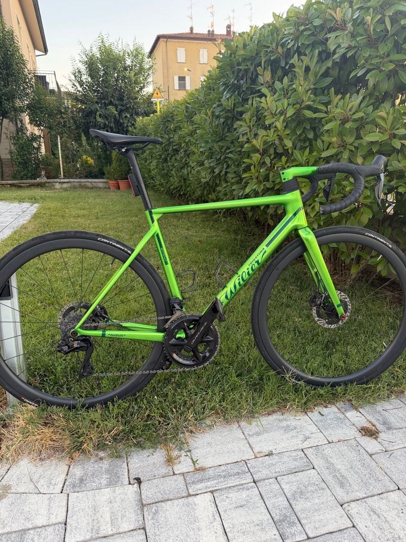 Tweedehands Wilier Verticale SLR SHIMANO DURA-ACE Di2 R9270 2024 2024 Road & Gravel