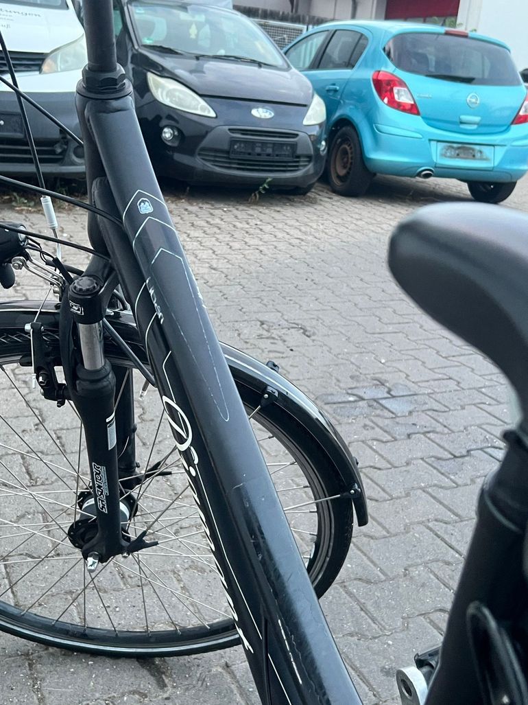 Diamant Custom Shimano Altus 2010 Urban usato, Nero — immagine 7 di 10