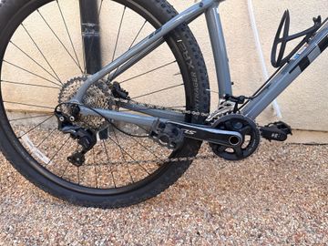 Used Trek X-Caliber 9 2019 2019 Mountainbike, Light Gray, 29 — image 3 of 13