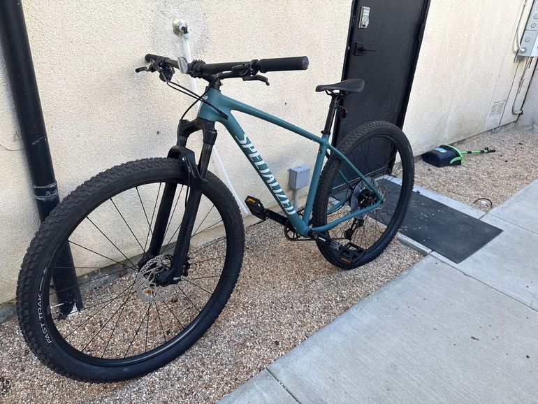 Used Specialized Men's Chisel Expert 2019 2019 Mountainbike, Blue, 29 — image 3 of 11