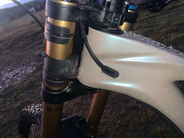 Used Giant Glory Advanced 2024 2024 Mountainbike, White, 29, 27.5 — image 4 of 10