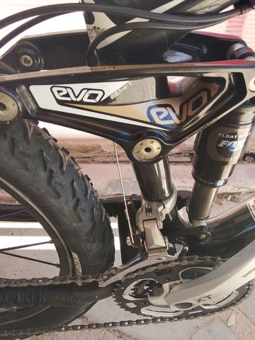 Used Trek Fuel EX 9.9 2011 2011 Mountainbike, Black, 26 — image 6 of 14