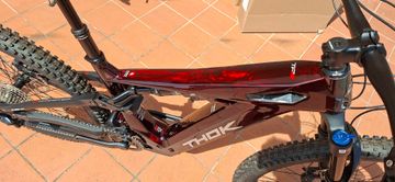 Brugt Thok TP4 FORGE RED 2025 2025 Mountainbike — billede 10 af 10