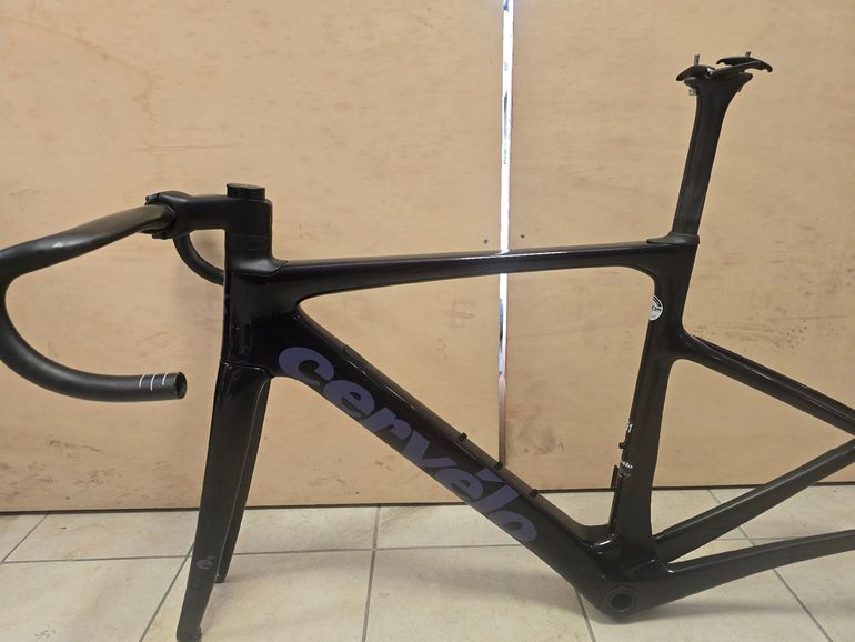 Gebrauchtes Cervélo Caledonia Frameset 2022 Road & Gravel, Schwarz — Bild 9 von 11
