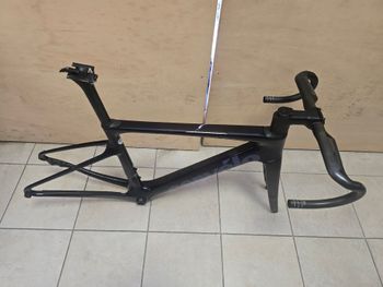 Gebrauchtes Cervélo Caledonia Frameset 2022 Road & Gravel, Schwarz — Bild 3 von 11