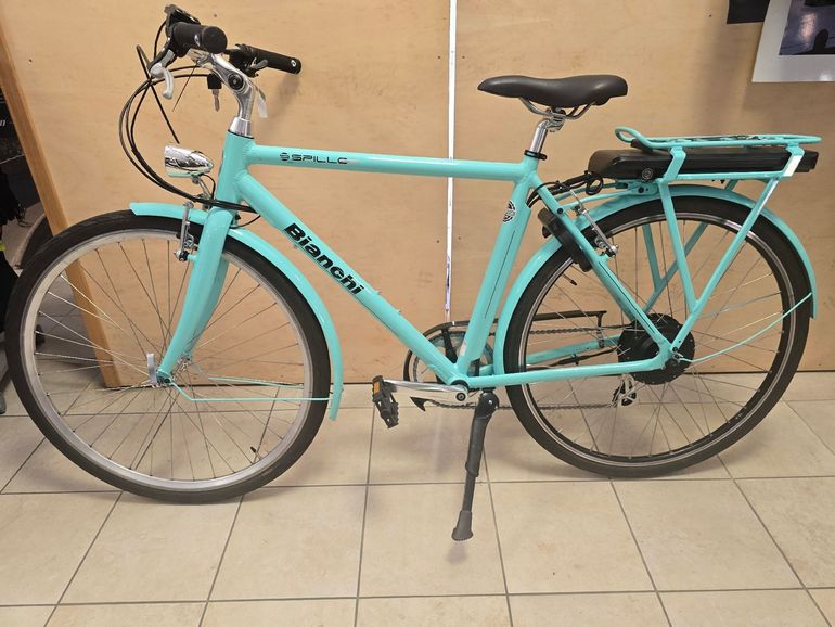 Gebrauchtes Bianchi Custom Shimano Altus 2022 Urban, Grün — Bild 8 von 9