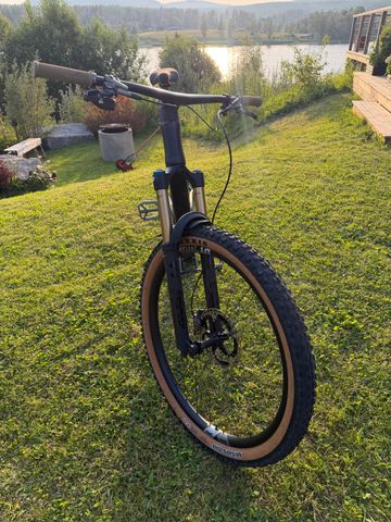 Gebrauchtes Bold Linkin 150 Ultimate 2024 2024 Mountainbike, Schwarz, 29 — Bild 3 von 9