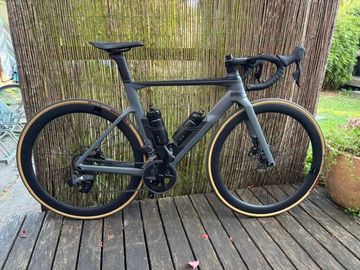 Použité BMC Timemachine 01 ROAD THREE 2023 2023 Road & Gravel — obrázek 1 z 10