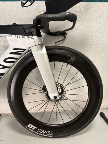 Brugt Canyon Speedmax CFR Disc Di2 2024 2024 Road & Gravel — billede 6 af 13