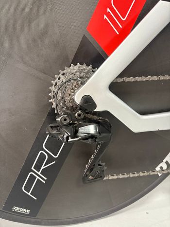 Brugt Canyon Speedmax CFR Disc Di2 2024 2024 Road & Gravel — billede 3 af 13