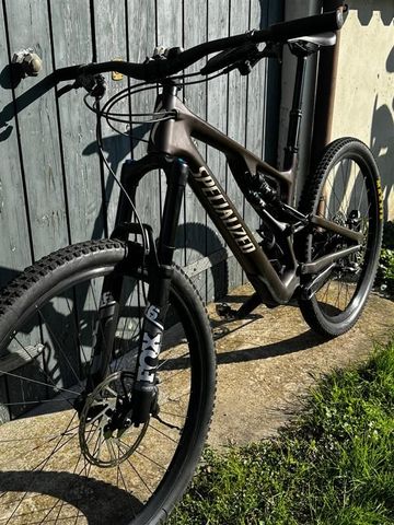 Použité Specialized Stumpjumper Comp 2023 2023 Mountainbike — obrázek 6 z 19