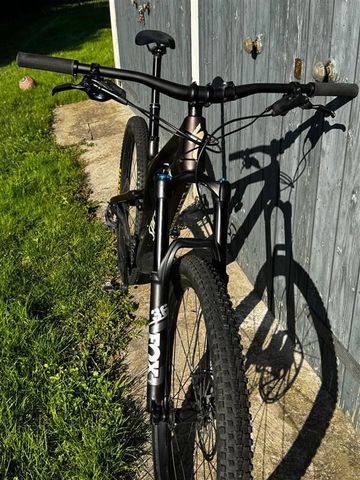 Použité Specialized Stumpjumper Comp 2023 2023 Mountainbike — obrázek 16 z 19
