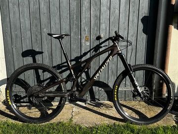 Použité Specialized Stumpjumper Comp 2023 2023 Mountainbike — obrázek 1 z 19