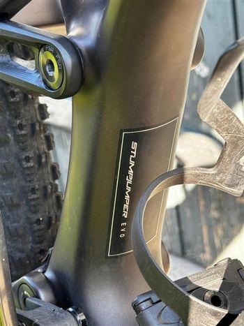 Brugt Specialized Stumpjumper Comp 2023 2023 Mountainbike — billede 9 af 19