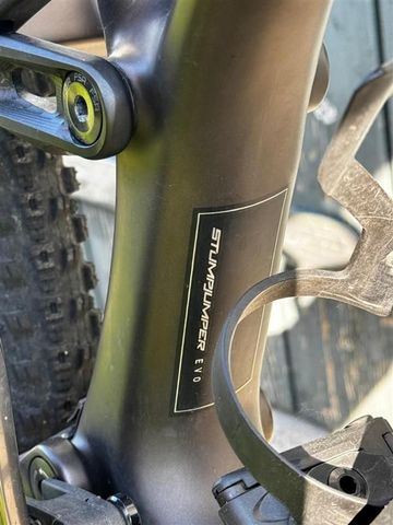 Použité Specialized Stumpjumper Comp 2023 2023 Mountainbike — obrázek 9 z 19