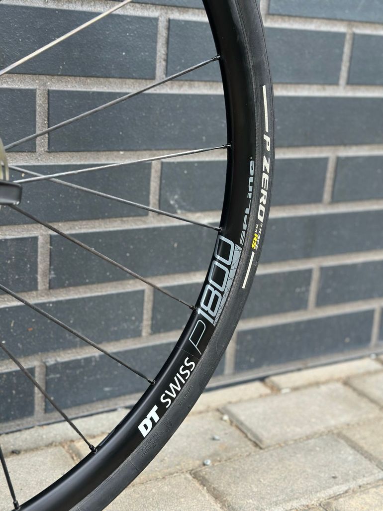 Brugt Canyon Ultimate CF SL 7 AXS 2023 2023 Road & Gravel — billede 10 af 12