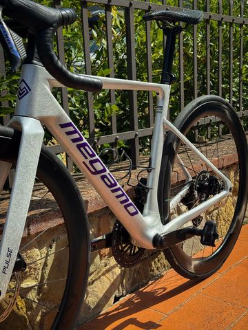 Megamo PULSE 04 SLR 2026 2026 Road & Gravel usato, Bianco — immagine 6 di 7