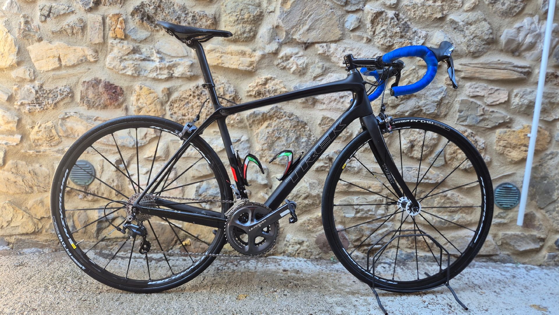 Trek Domane 5.2 | buycycle