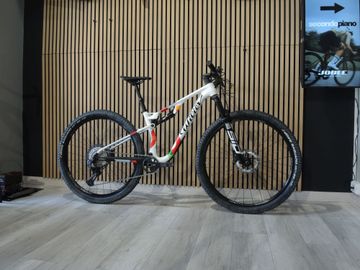 Wilier Urta Max SLR SHIMANO XT Di2 1X12S 2026 2026 MTB d'occasion