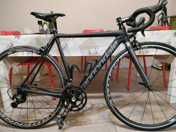 Cannondale Caad Shimano 105 2016 Road & Gravel usato
