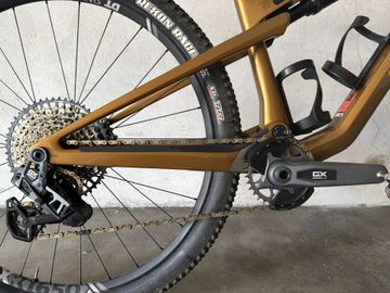 Używany Canyon Lux Trail CF 7 2024 2024 Mountainbike — zdjęcie 3 z 8