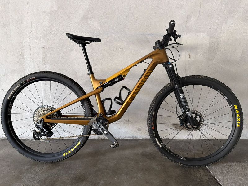 Used Canyon Lux Trail CF 7 2024 2024 MTB