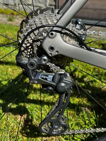 Used Trek Checkpoint SL 5 2023 2023 Road & Gravel, Light Gray — image 6 of 12