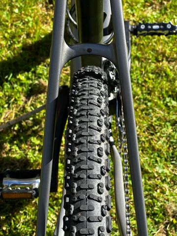 Used Trek Checkpoint SL 5 2023 2023 Road & Gravel, Light Gray — image 10 of 12