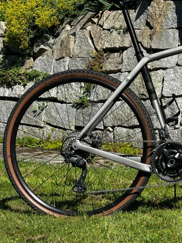 Used Trek Checkpoint SL 5 2023 2023 Road & Gravel, Light Gray — image 4 of 12
