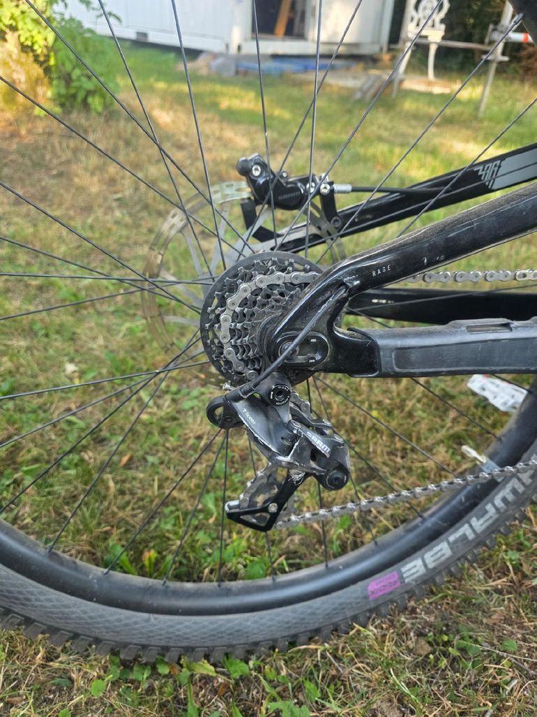 Gebrauchtes Propain Rage SRAM GX 2024 Mountainbike, Schwarz — Bild 6 von 12