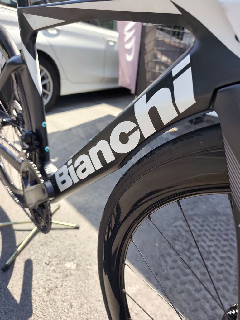 Tweedehands Bianchi Oltre PRO 2026 2026 Road & Gravel — afbeelding 8 van 12
