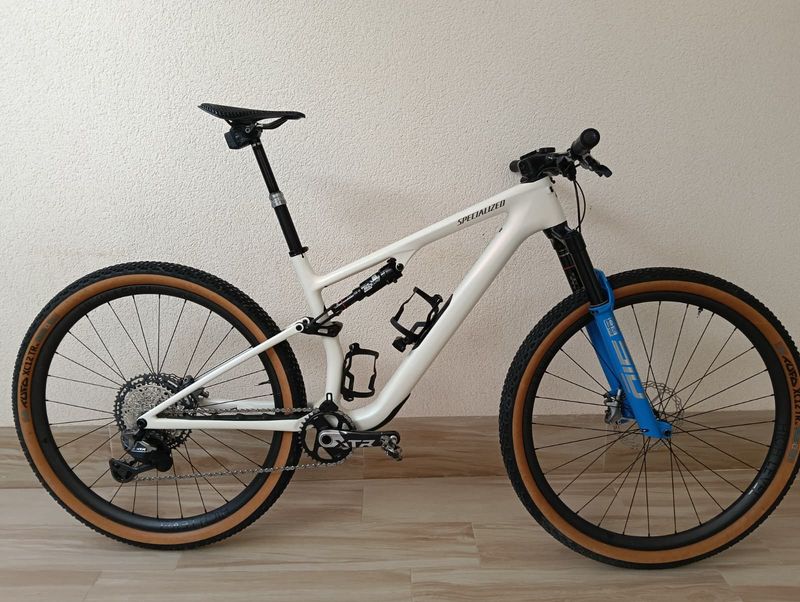 Used Specialized Epic 8 Pro Custom 2025 MTB