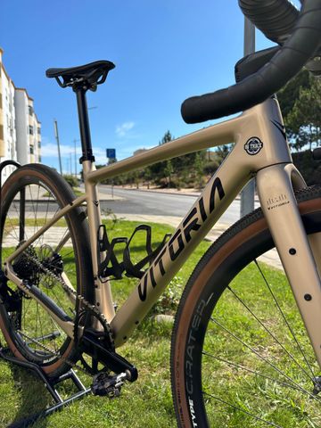 Used Vitoria Custom SRAM Rival eTap AXS 2025 Road & Gravel, Black — image 2 of 8