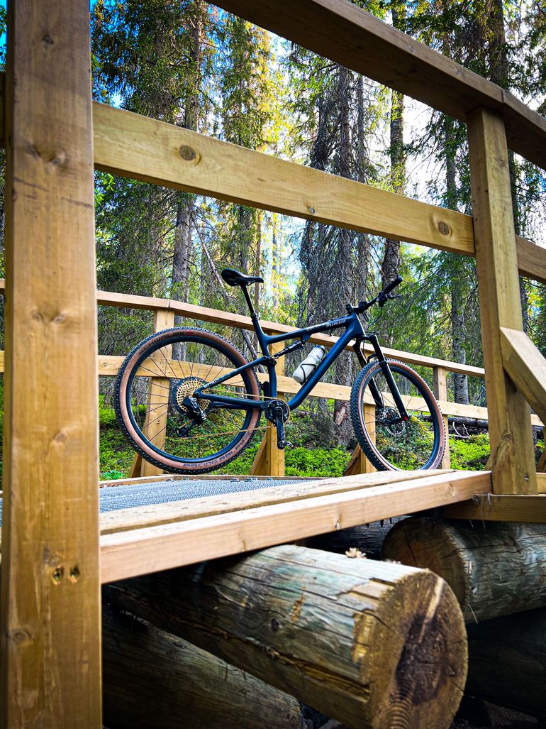 Použité Specialized Epic EVO Comp 2023 Frameset 2023 Mountainbike — obrázek 2 z 4